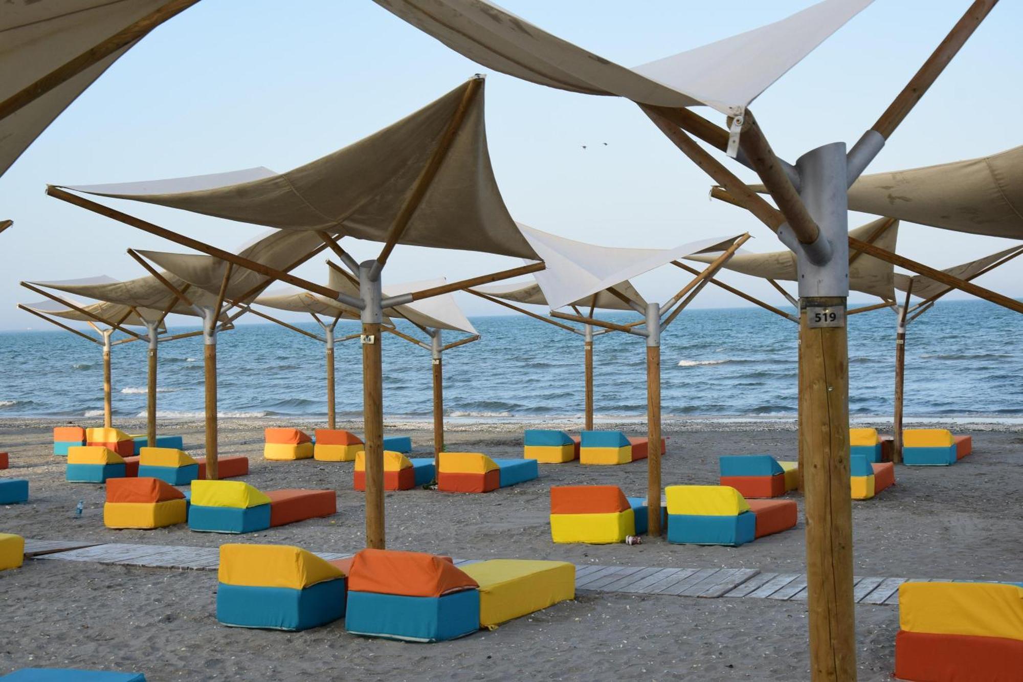 Eka Studio - Pool & Spa Beach Resort Năvodari Exterior foto